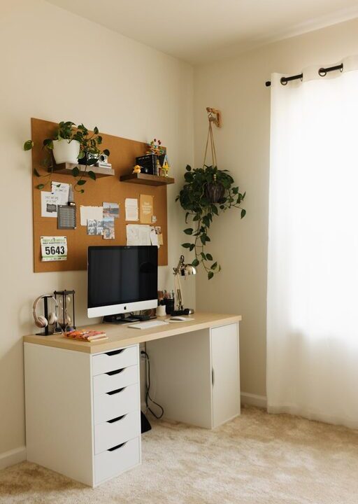 Tips for Creating a Cozy and Functional Home Office Space