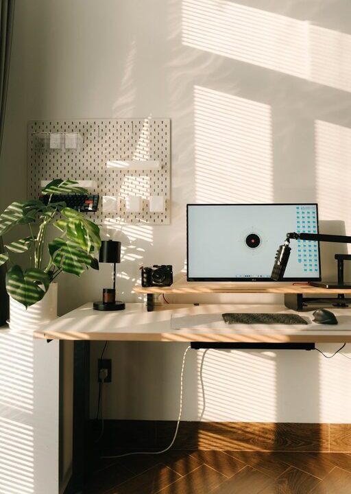Tips for Creating a Relaxing Home Workspace to Boost Productivity